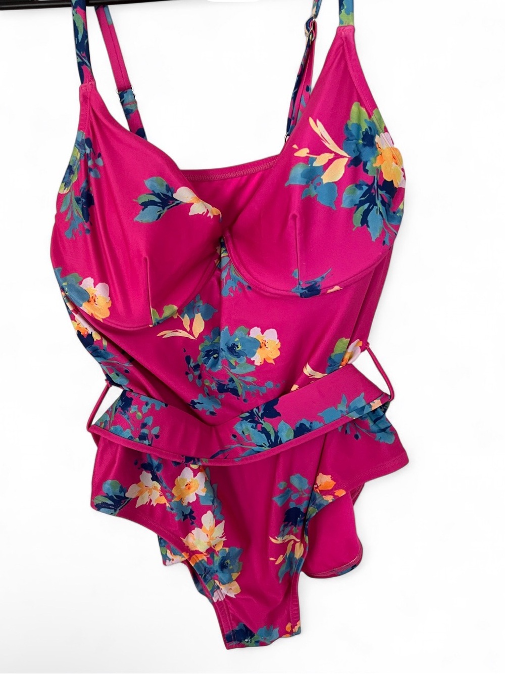 Bright Pink Floral Women’s 1X One-Piece Swimsuit - Picture 2 of 7